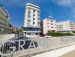 Rimini - Rivazzurra - Hotel GRAND MEETING ***