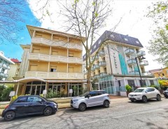 Cesenatico - Hotel LALLA BEAUTY & RELAX - CESENATICO ****