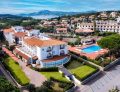 Baia Sardinia - HOTEL HOTIDAY ROOM - BAJA SARDINIA ****