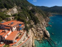 Nisporto - Apartmány COTA QUINTA 
      