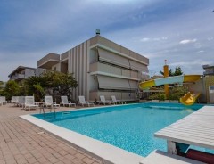 Alba Adriatica - Rezidencia HOLIDAY CLUB 
      