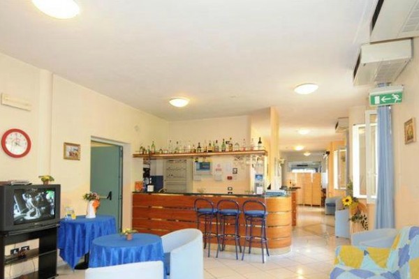 5LP00073_19465.jpg