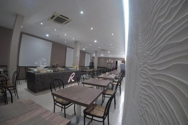 5LP00192_2543.jpg