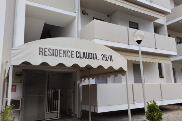 ALBAA_CLAUDIA_05.JPG