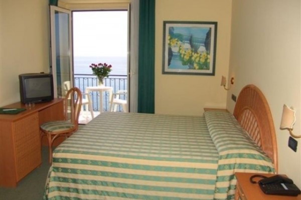CORALO_TAORMINA_06.JPG