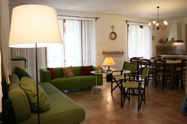 R39119-H1.JPG