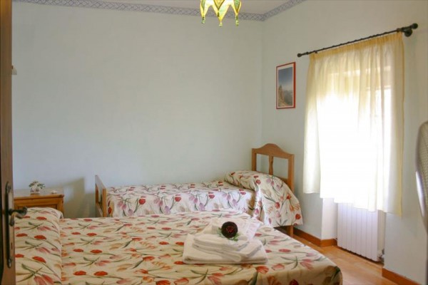 larogaia34.JPG